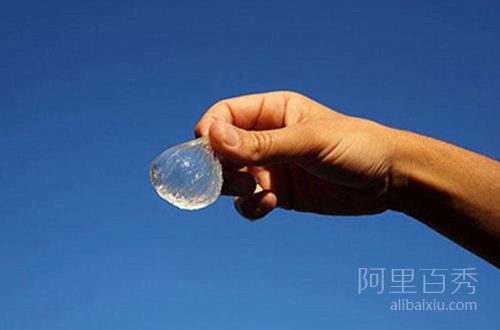 你敢吃嗎?可以吃的水瓶,環保又方便--置頂表情