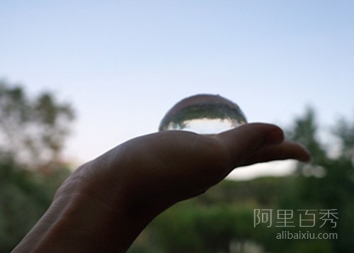 你敢吃嗎?可以吃的水瓶,環保又方便--置頂表情